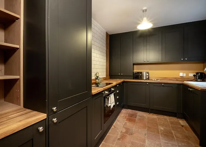 Graceful Period In 布里斯托