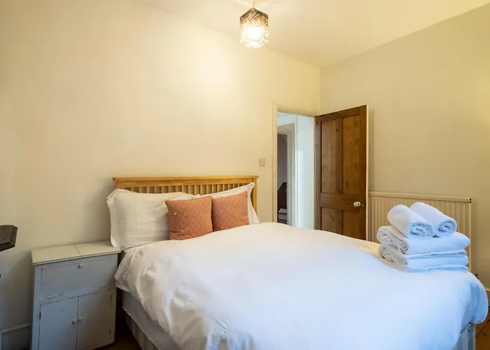 בית נופש Graceful Period In בריסטול